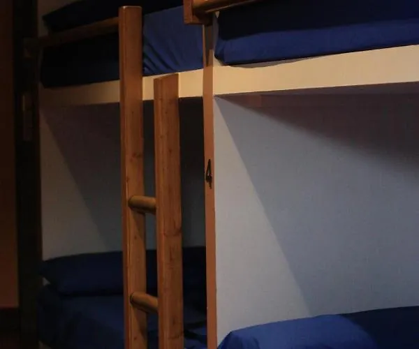 La Casa Del Camino Хостел *